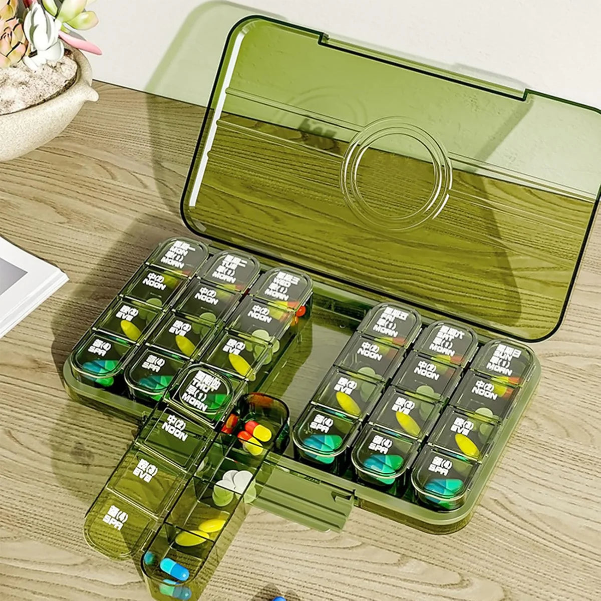 Portable Weekly Pill Box Organizer Daily Pill Keeper 21 Grid Container